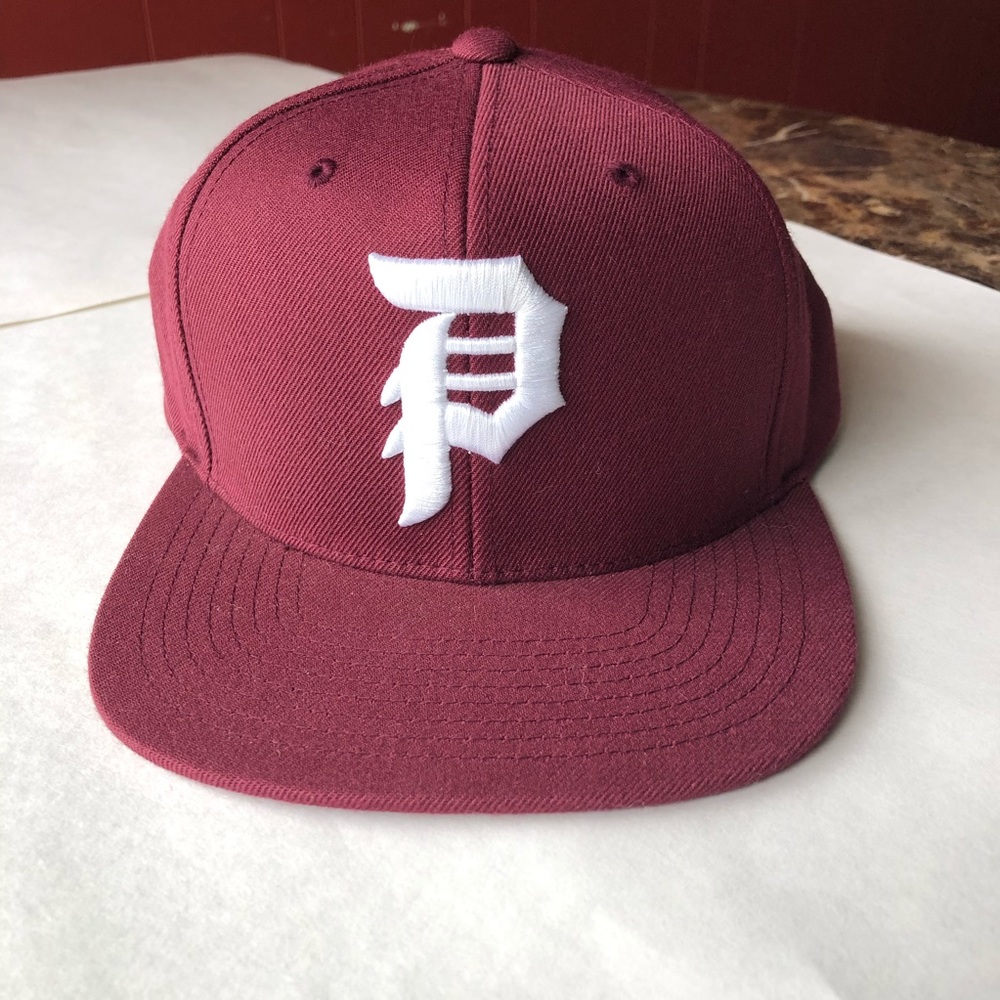 Burgundy Primitive Hat